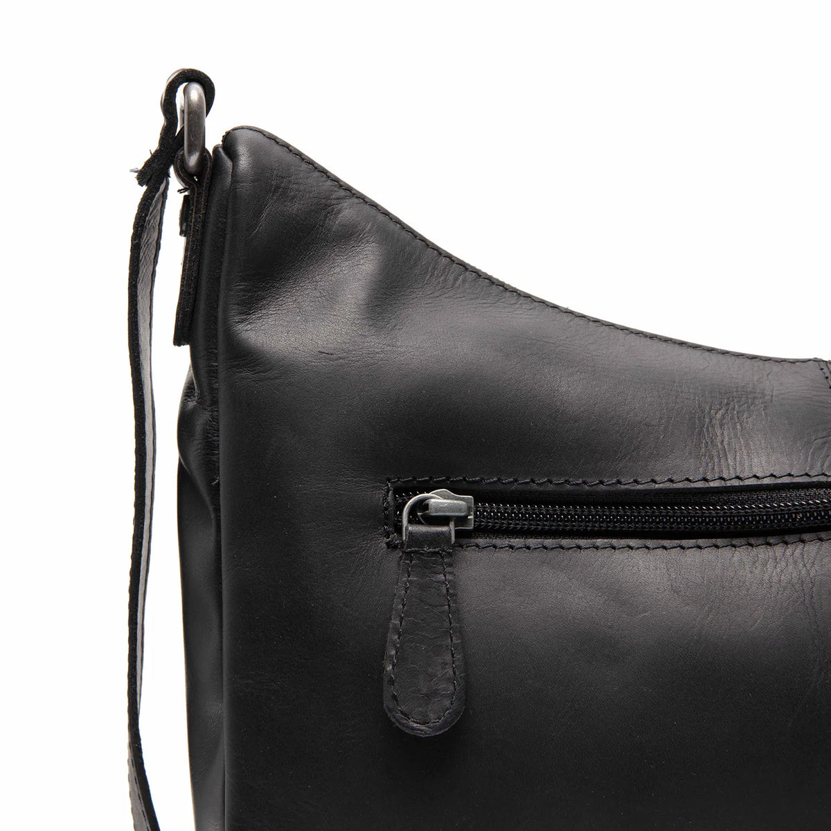 The Chesterfield Brand Valenora Leather Crossbodyväska, Svart