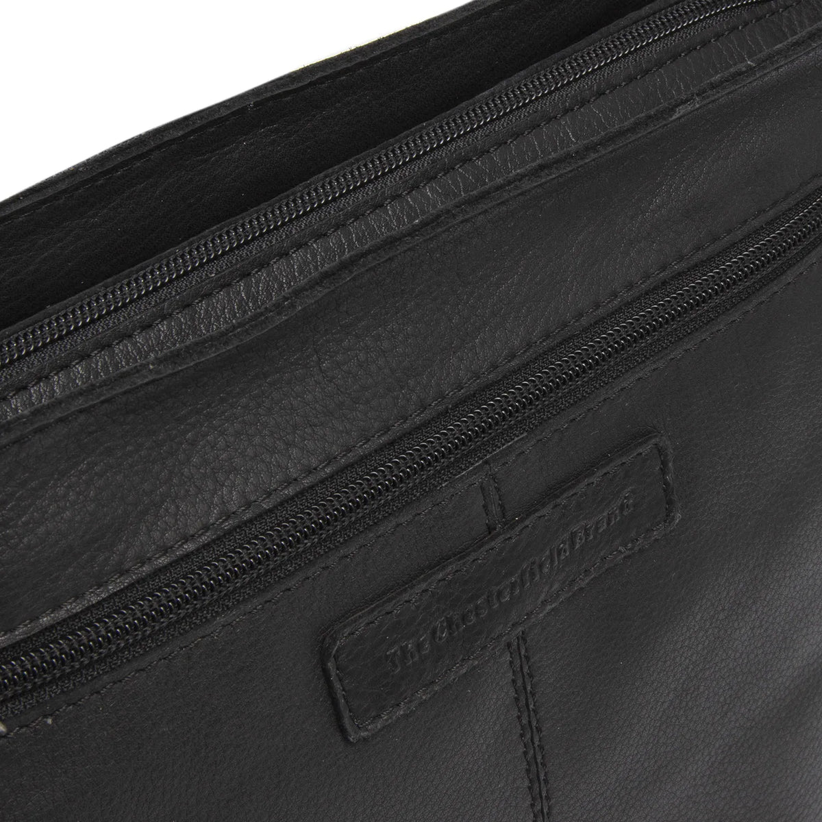 The Chesterfield Brand Zarita Leather Axelremsväska, Svart