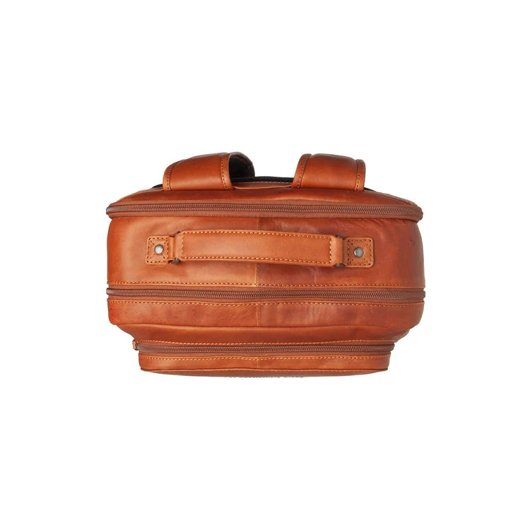 The Chesterfield Brand Lennox Backpack 17", Cognac