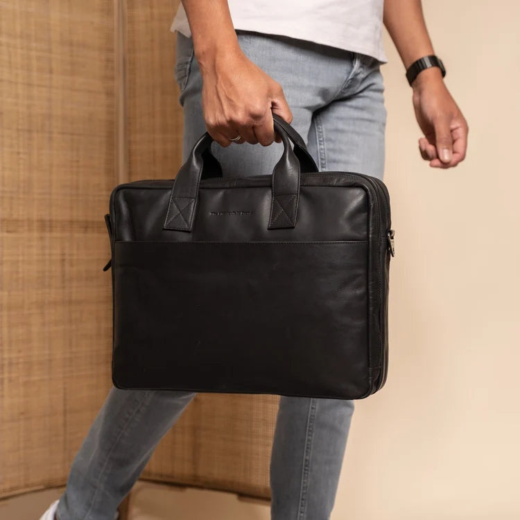 The Chesterfield Brand Frazer Leather Laptop Bag, Svart