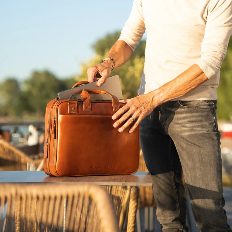 The Chesterfield Brand Iseo Datorväska, Cognac