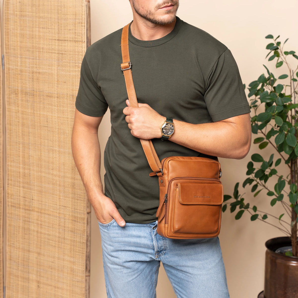 The Chesterfield Brand Montira Leather Crossbodyväska, Cognac