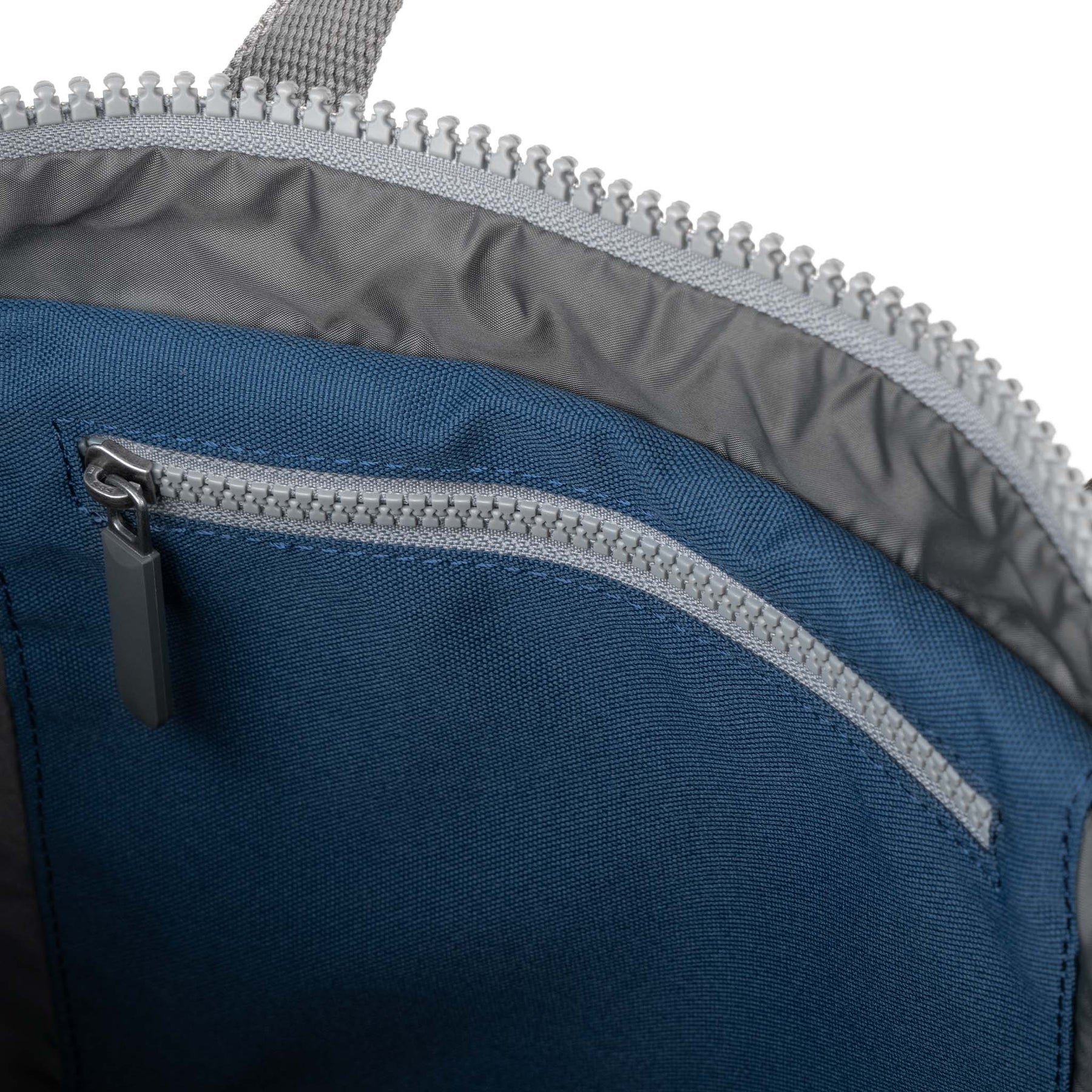 ROKA London Waterhouse Backpack, Deep Blue