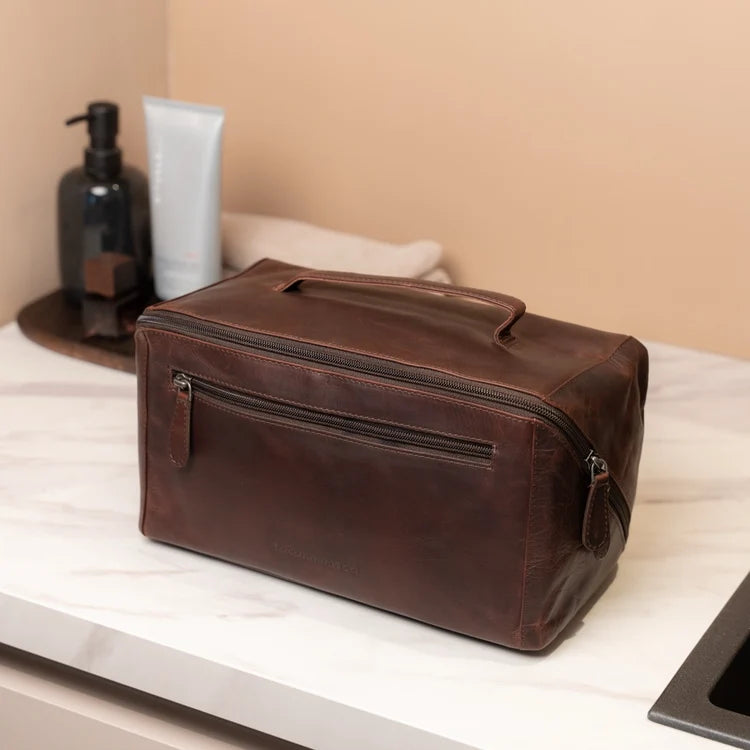 The Chesterfield Brand Trevia Toiletry Bag, Brun