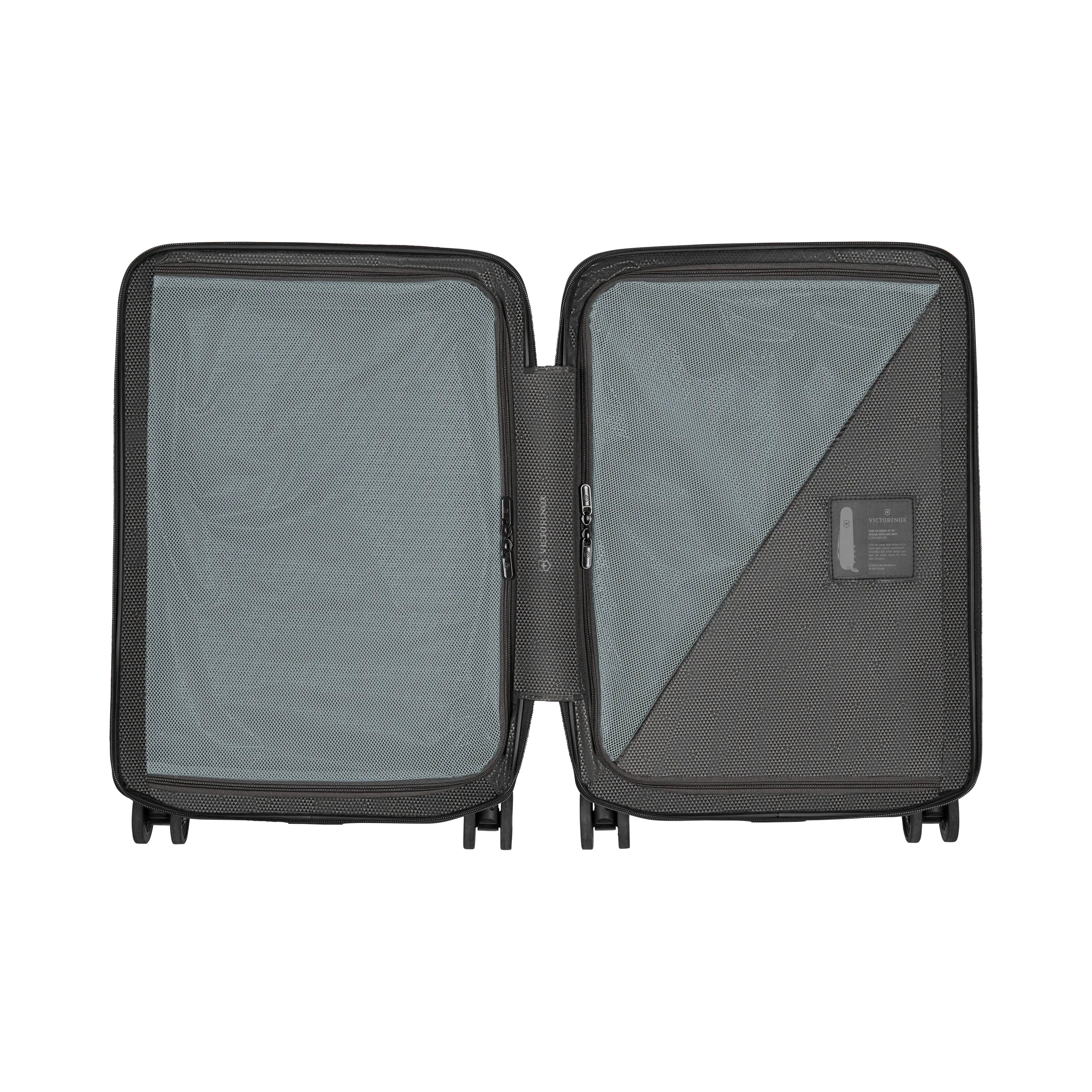 Victorinox Airox, Frequent Flyer Hardside Carry-On, Silver
