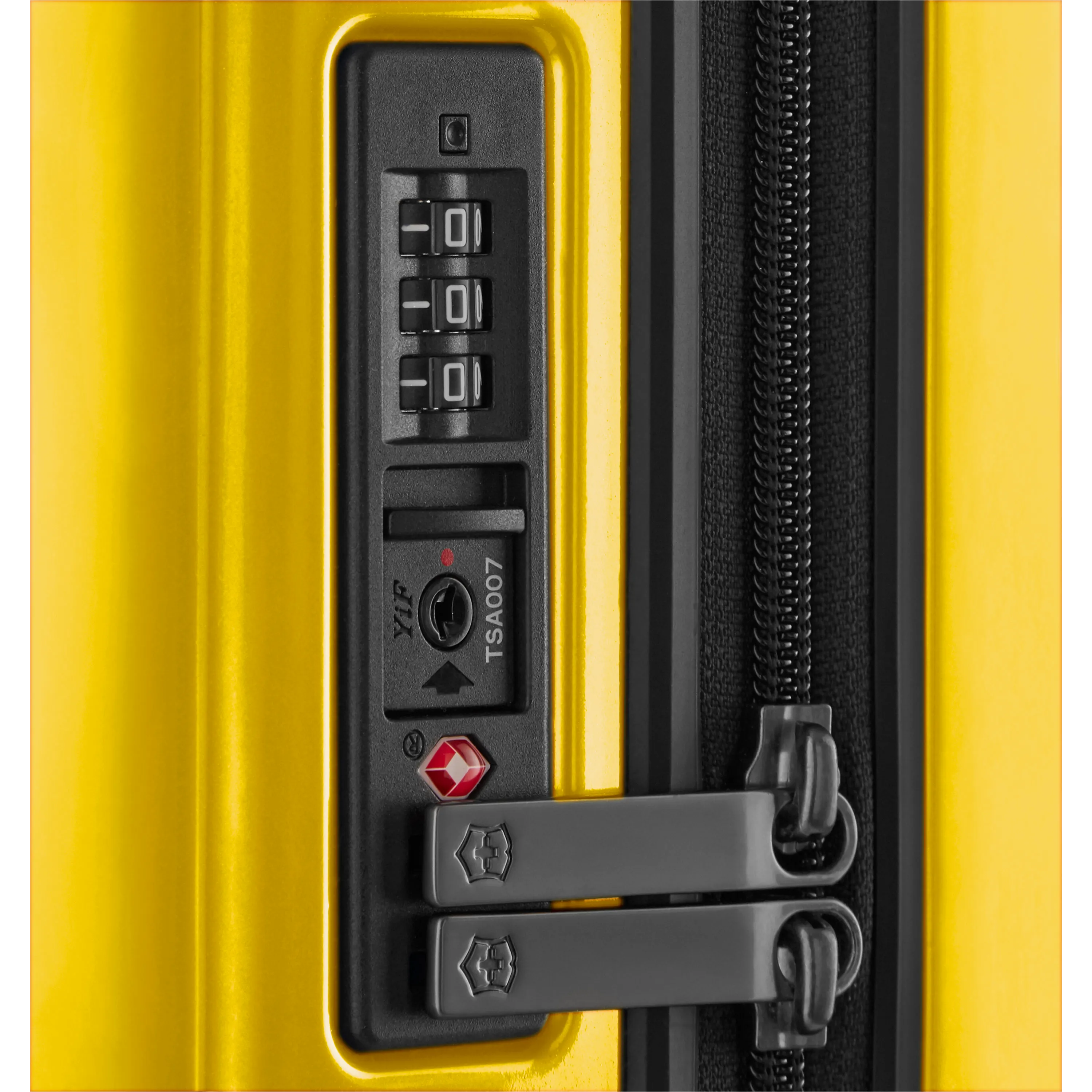 Victorinox Airox, Frequent Flyer Hardside Carry-On, Gold Yellow