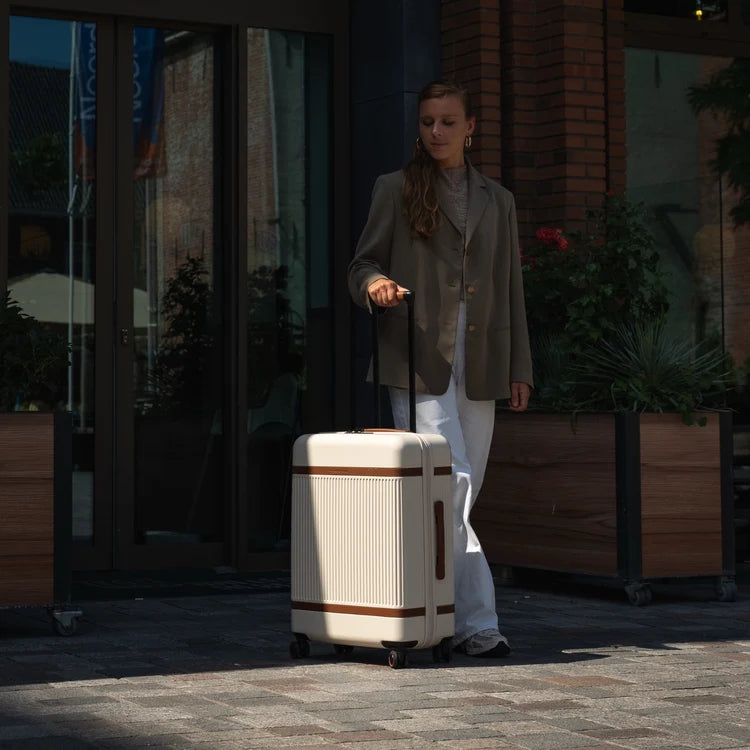 The Chesterfield Brand Zuna Resväska 65 cm, Sandy Beach