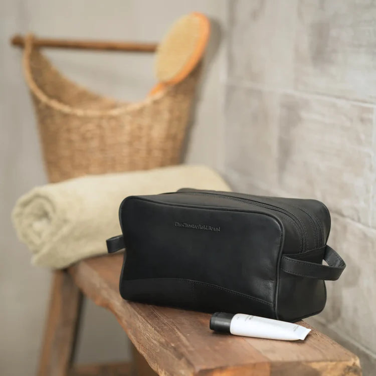 The Chesterfield Brand Stacey Necessär, Svart