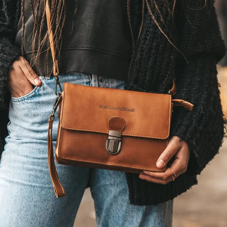 The Chesterfield Brand Lucca Leather Crossbody väska, Cognac