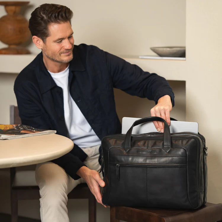 The Chesterfield Brand Ryan Datorväska, Svart