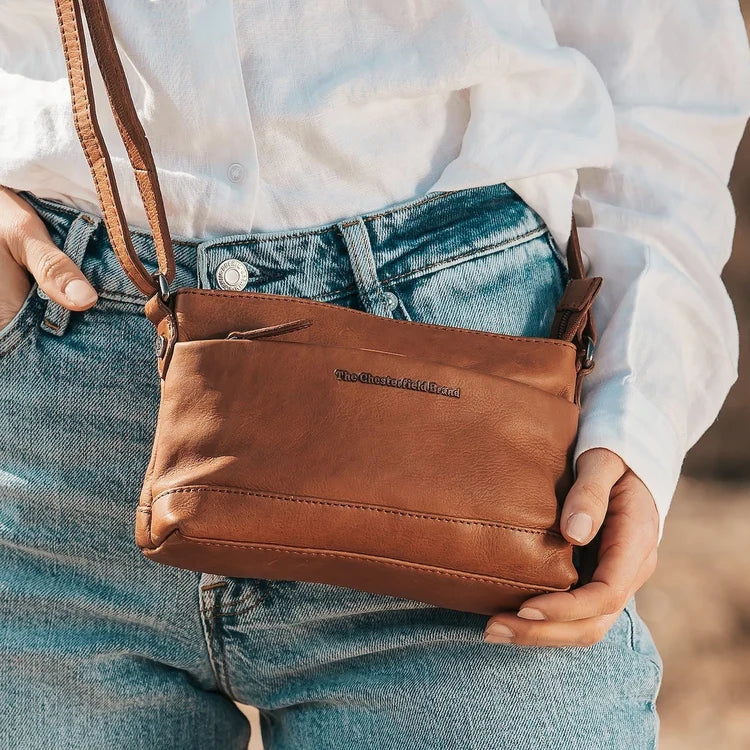 The Chesterfield Brand Salerno Leather Crossbodyväska, Cognac