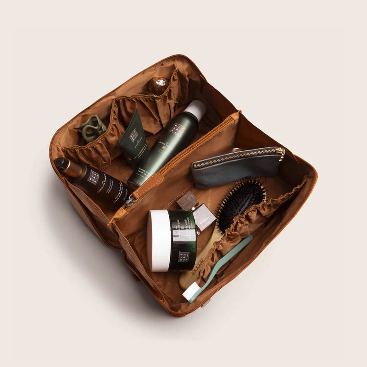 The Chesterfield Brand Trevia Toiletry Bag, Cognac