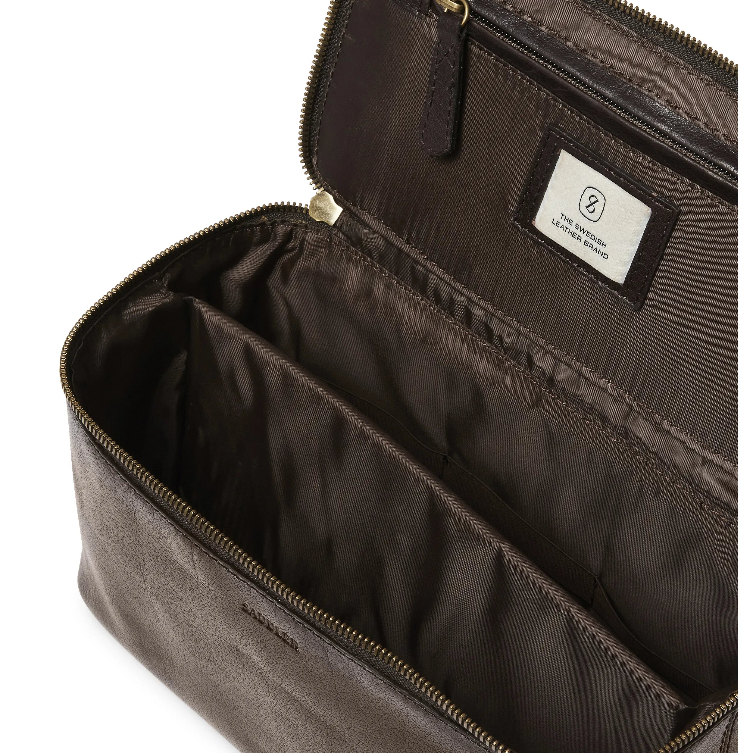 Saddler Barolo necessär, Mörkbrun