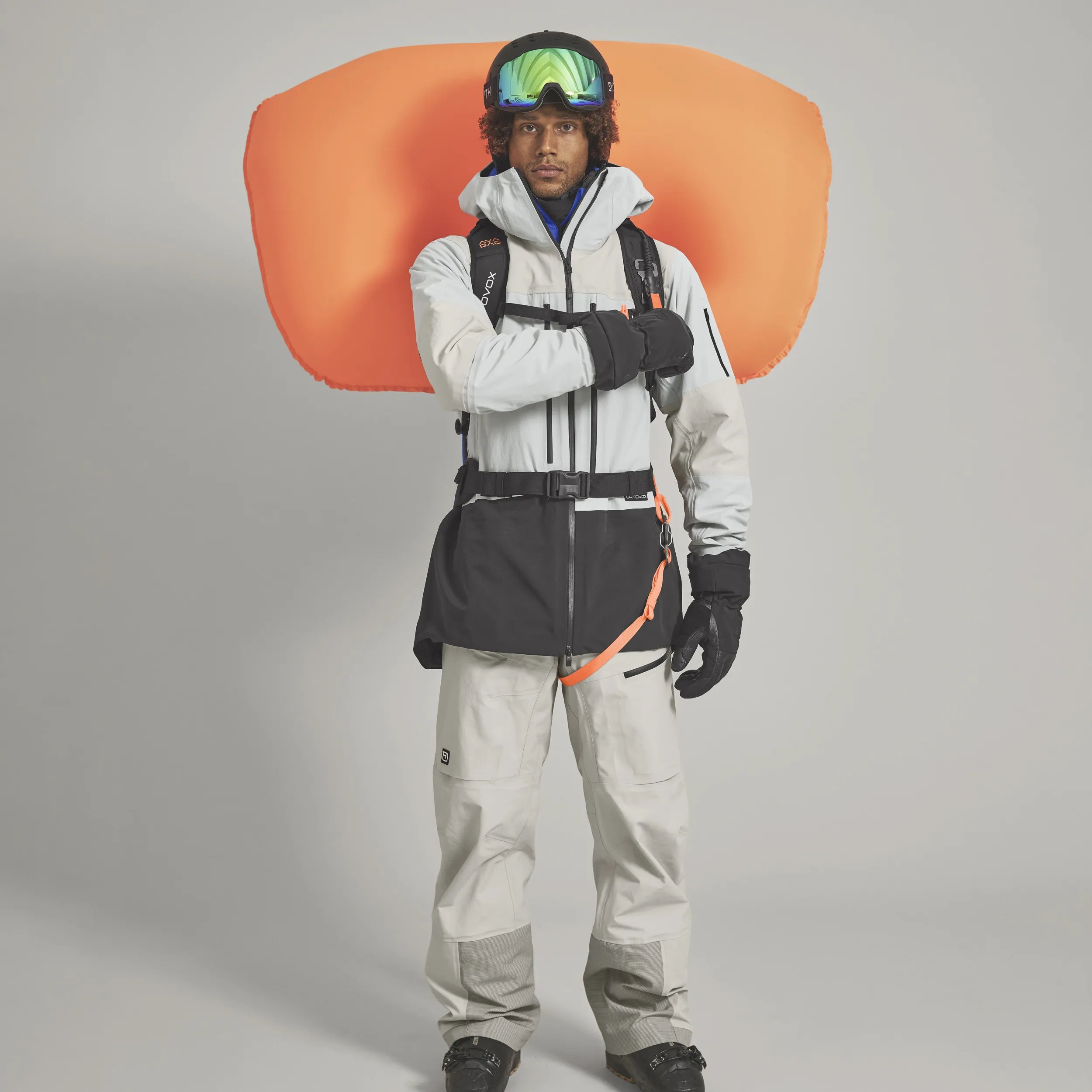 Ortovox Avabag Litric Tour 30 Black Steel