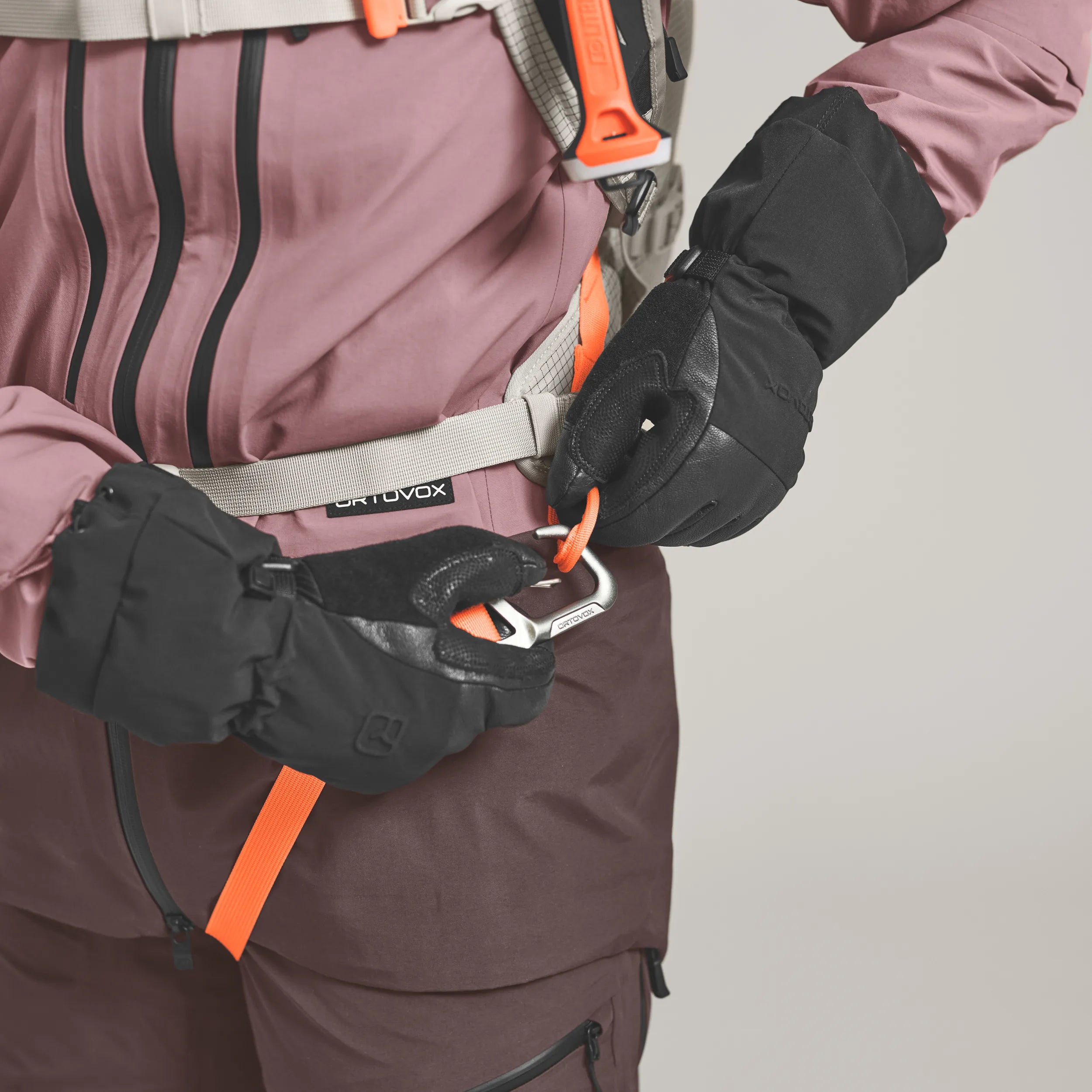 Ortovox Avabag Litric Zero 27 Black Raven