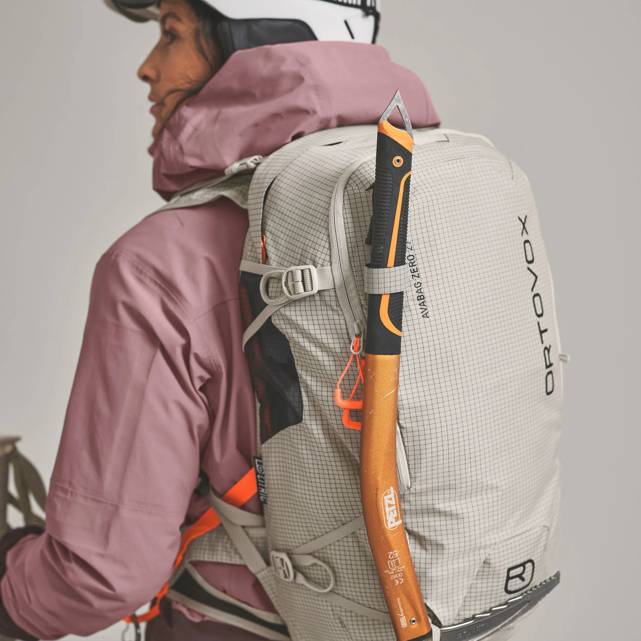 Ortovox Avabag Litric Zero 27 Black Raven
