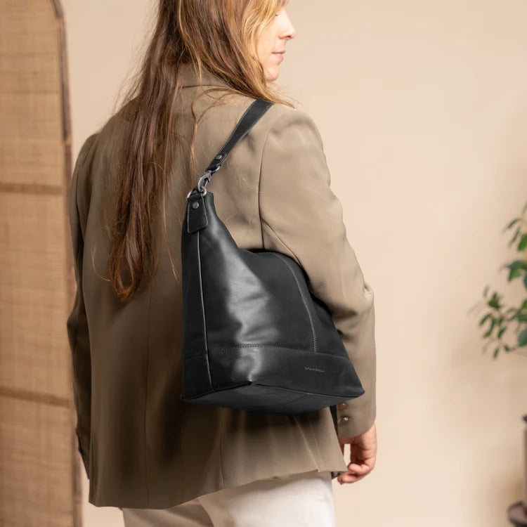 The Chesterfield Brand Amelia Leather Axelremsväska, Svart