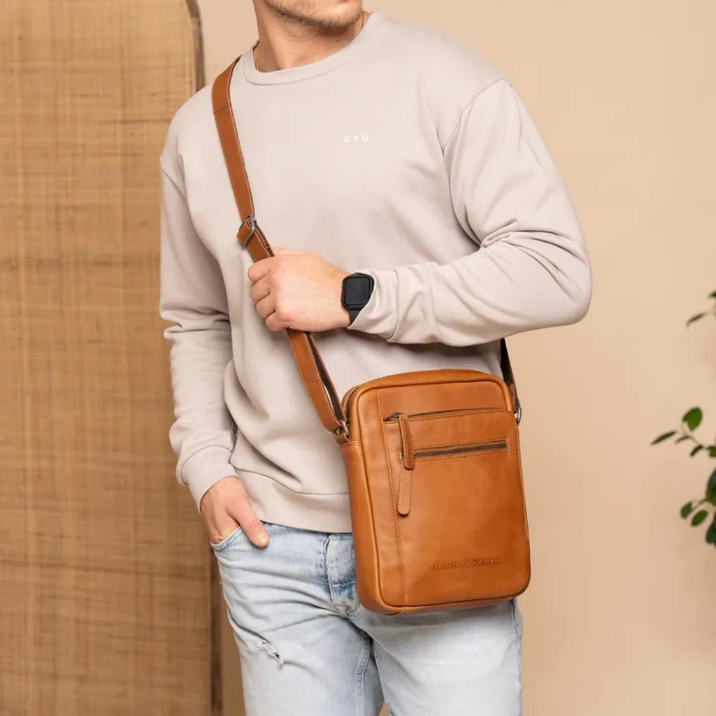 The Chesterfield Brand Dessau Shoulder Bag, Cognac