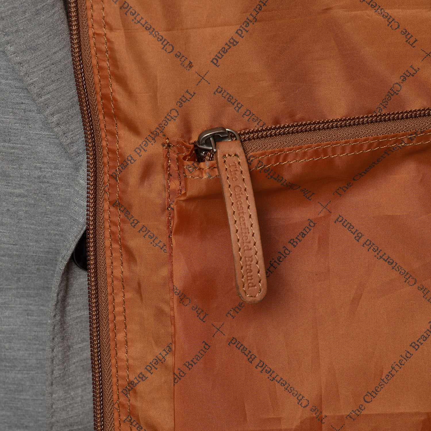 The Chesterfield Brand Josh Kostymväska, Cognac