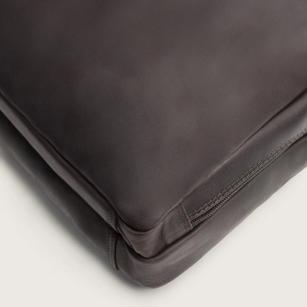 The Chesterfield Brand Frazer Leather Laptop Bag, Brun