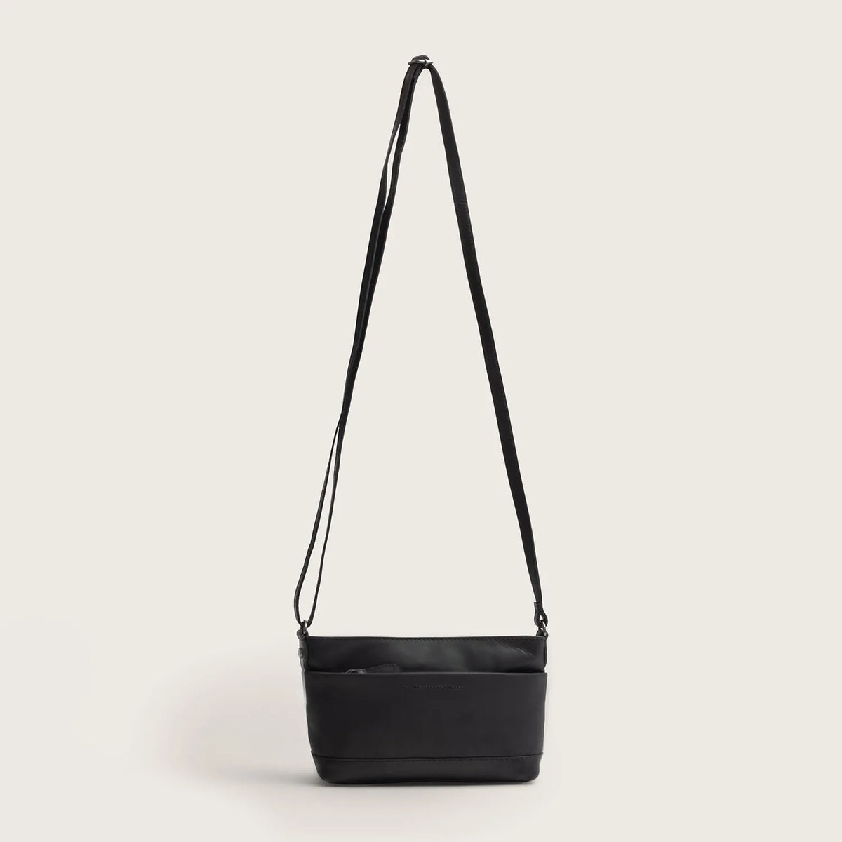 The Chesterfield Brand Salerno Crossbodyväska, Svart