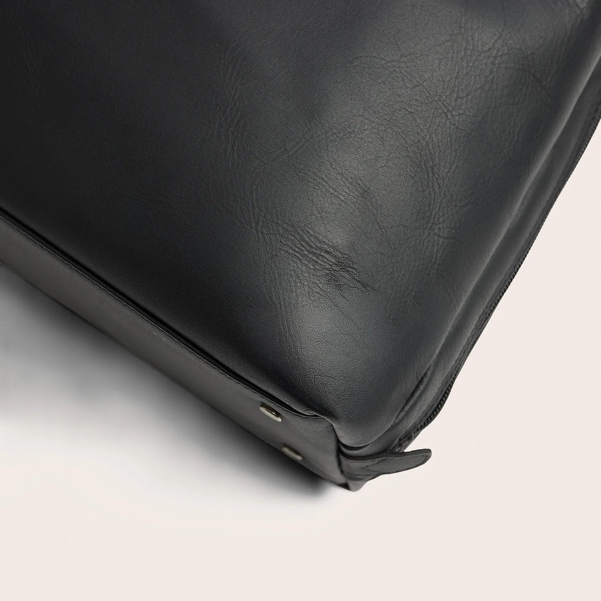 The Chesterfield Brand Passau Leather Handväska, Svart