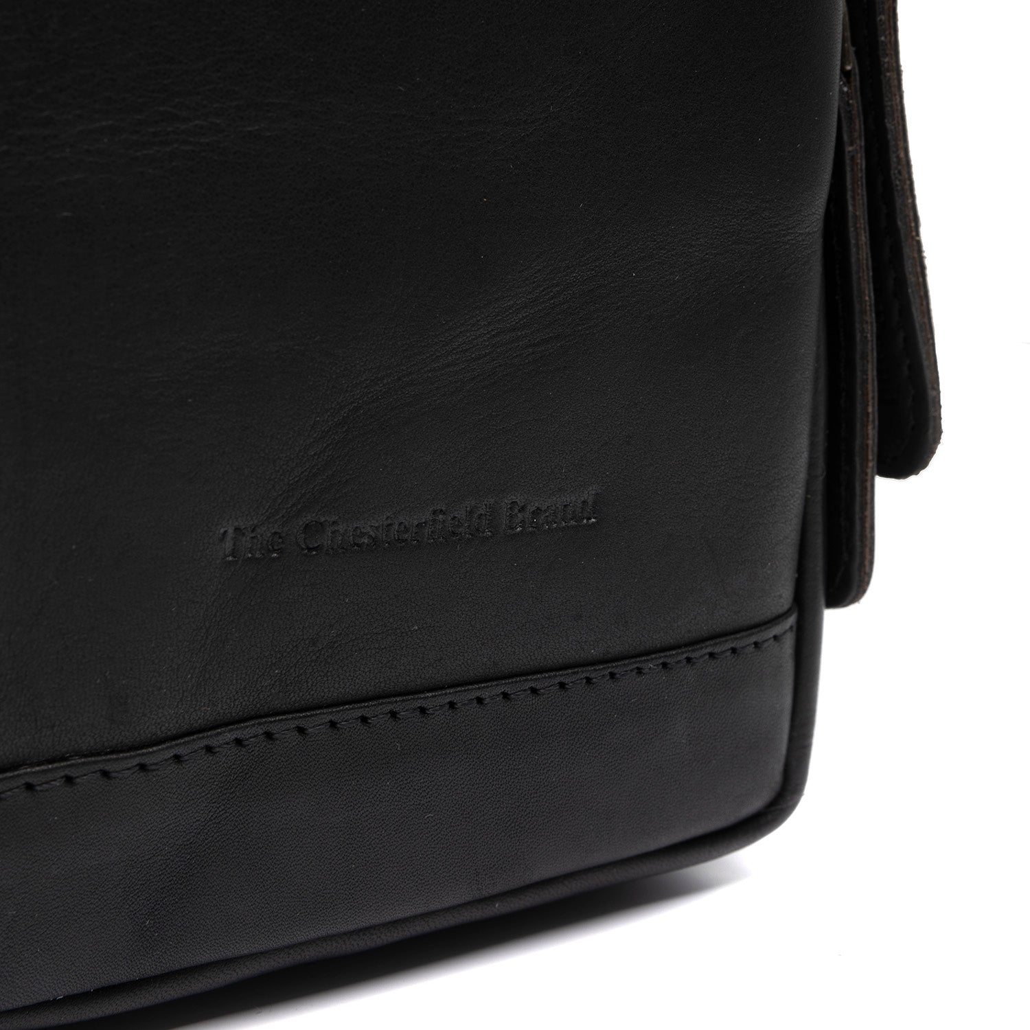 The Chesterfield Brand Riga Crossbodyväska, Svart