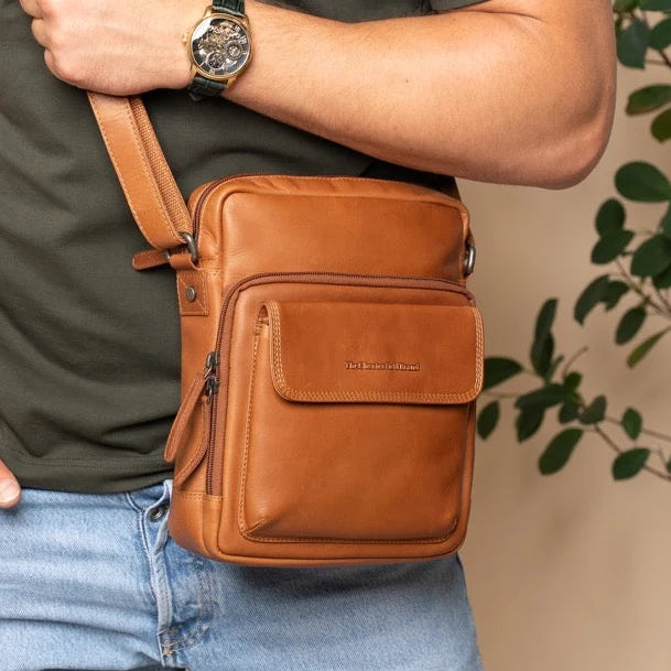 The Chesterfield Brand Montira Leather Crossbodyväska, Cognac