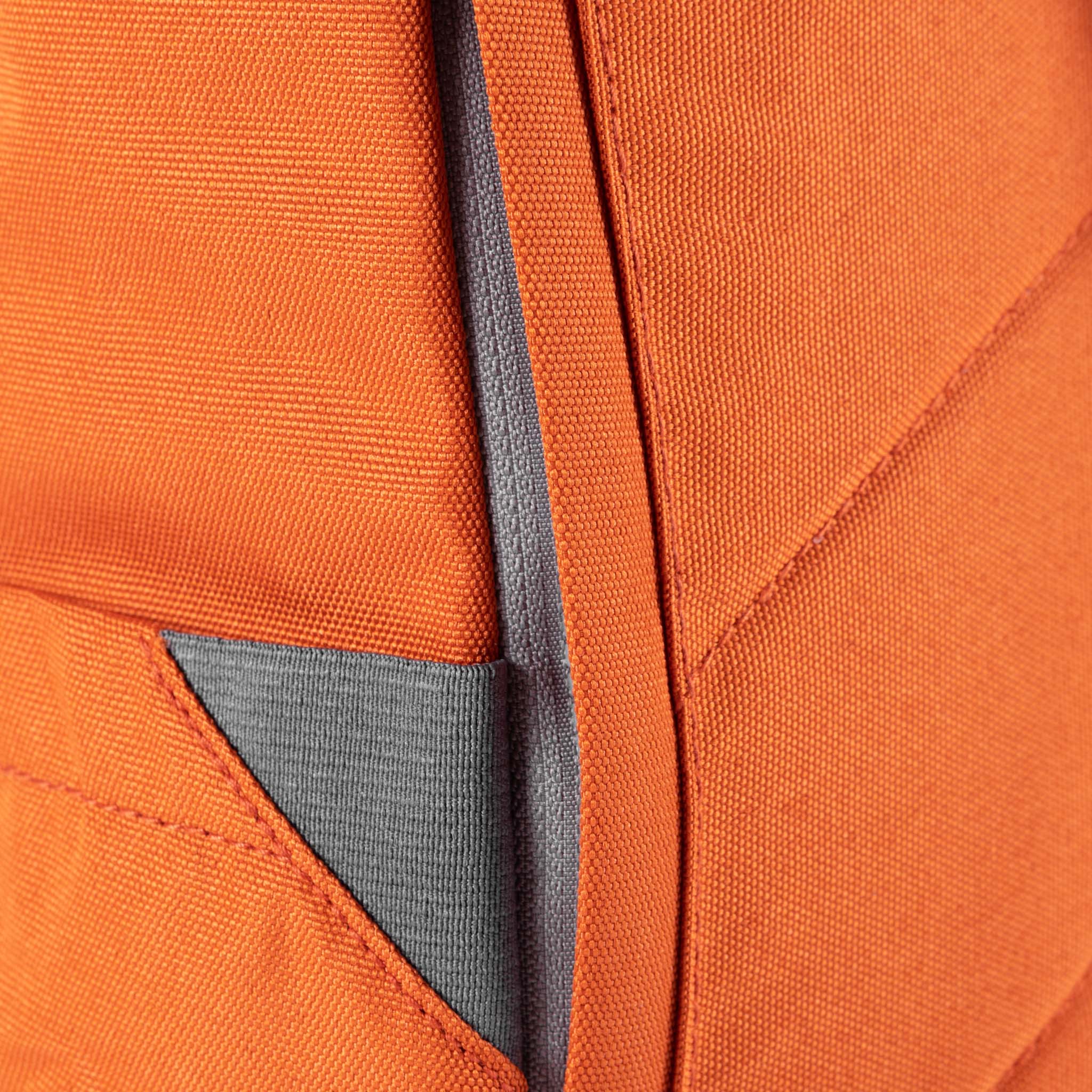 ROKA London Finchley A Medium Ryggsäck, Atomic Orange