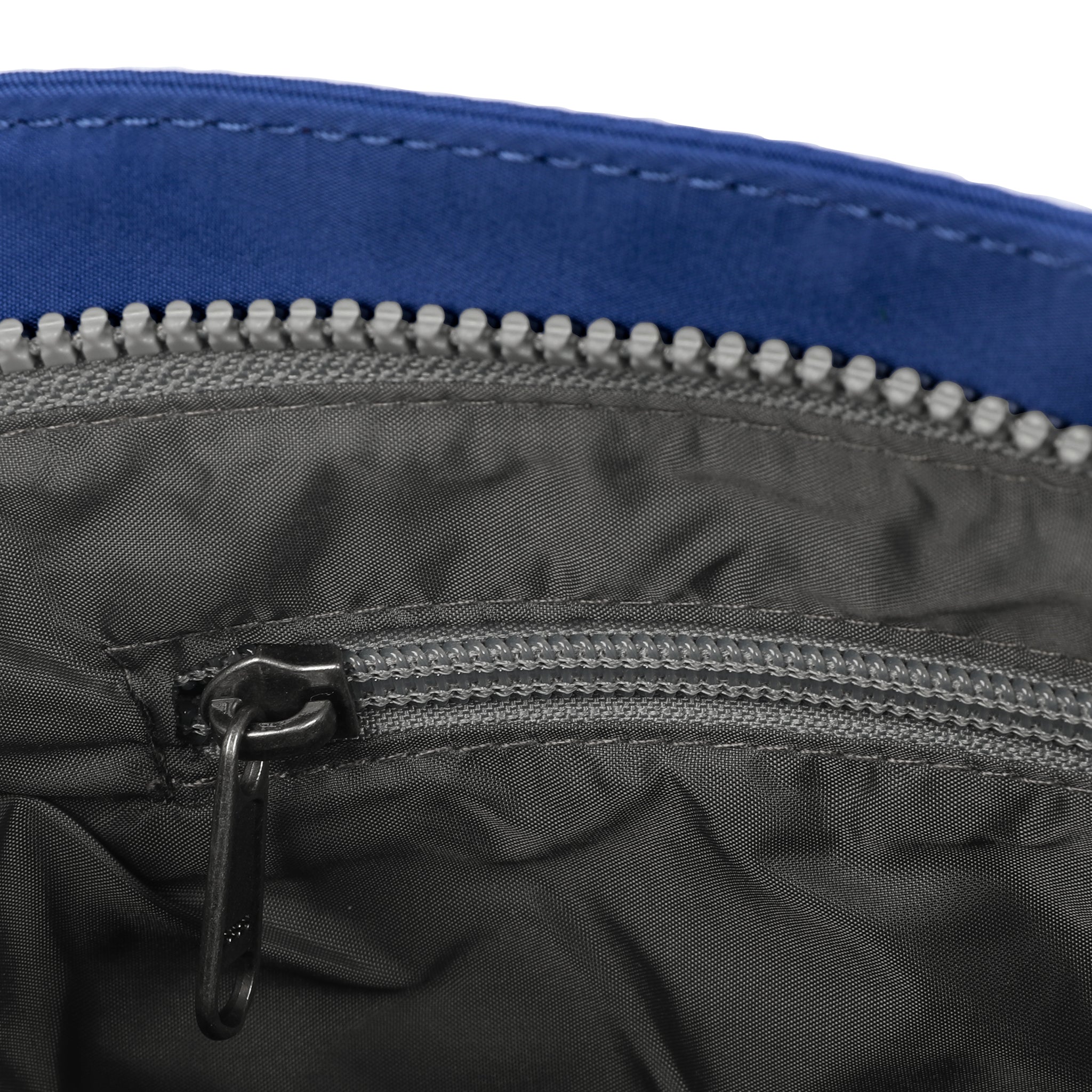 ROKA London Kennington B Axelremsväska, Burnt Blue
