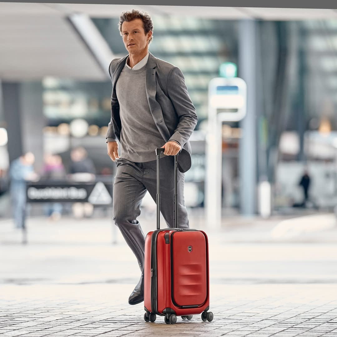 Victorinox Spectra 3.0, Exp. Frequent Flyer Carry-On, Victorinox Red