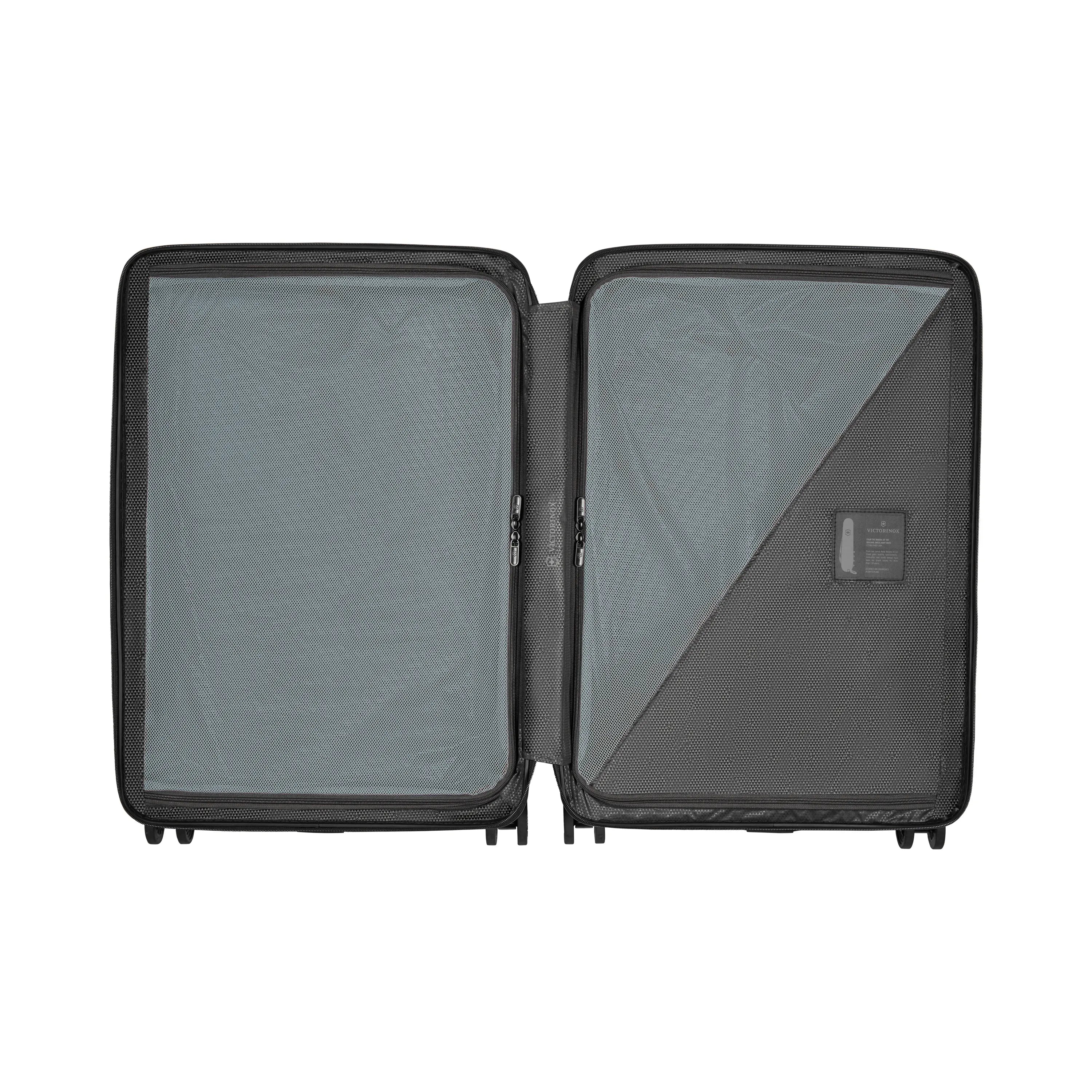 Victorinox Airox, Medium Hardside Case, Silver